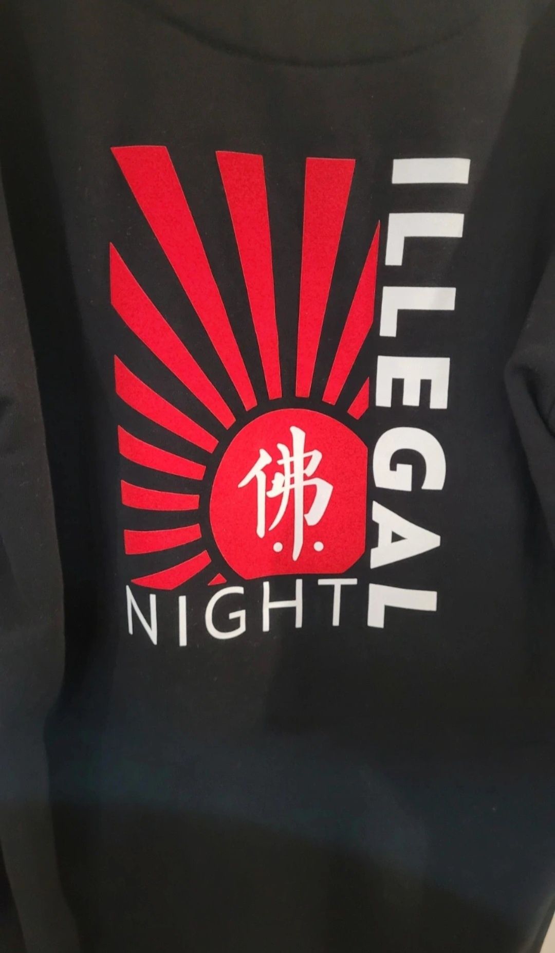 Bluza kapturem illegal night