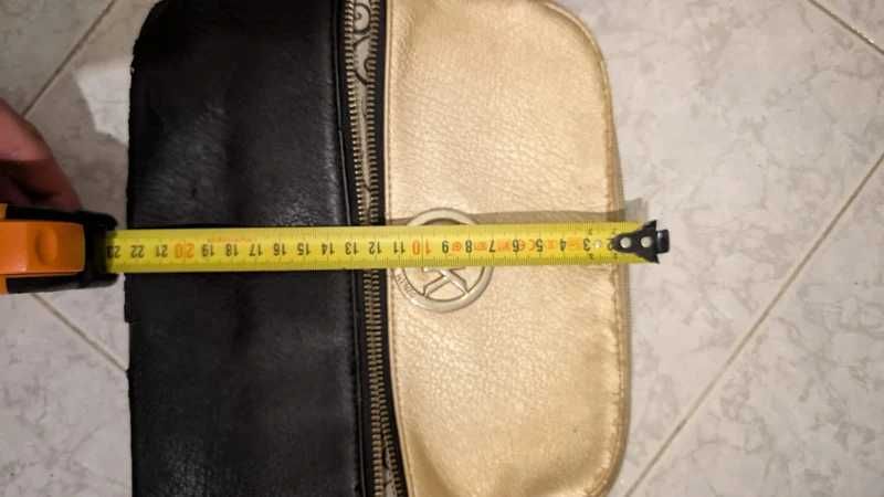 Mala de ombro / com alça / bolsa tiracolo / creme e preta simples