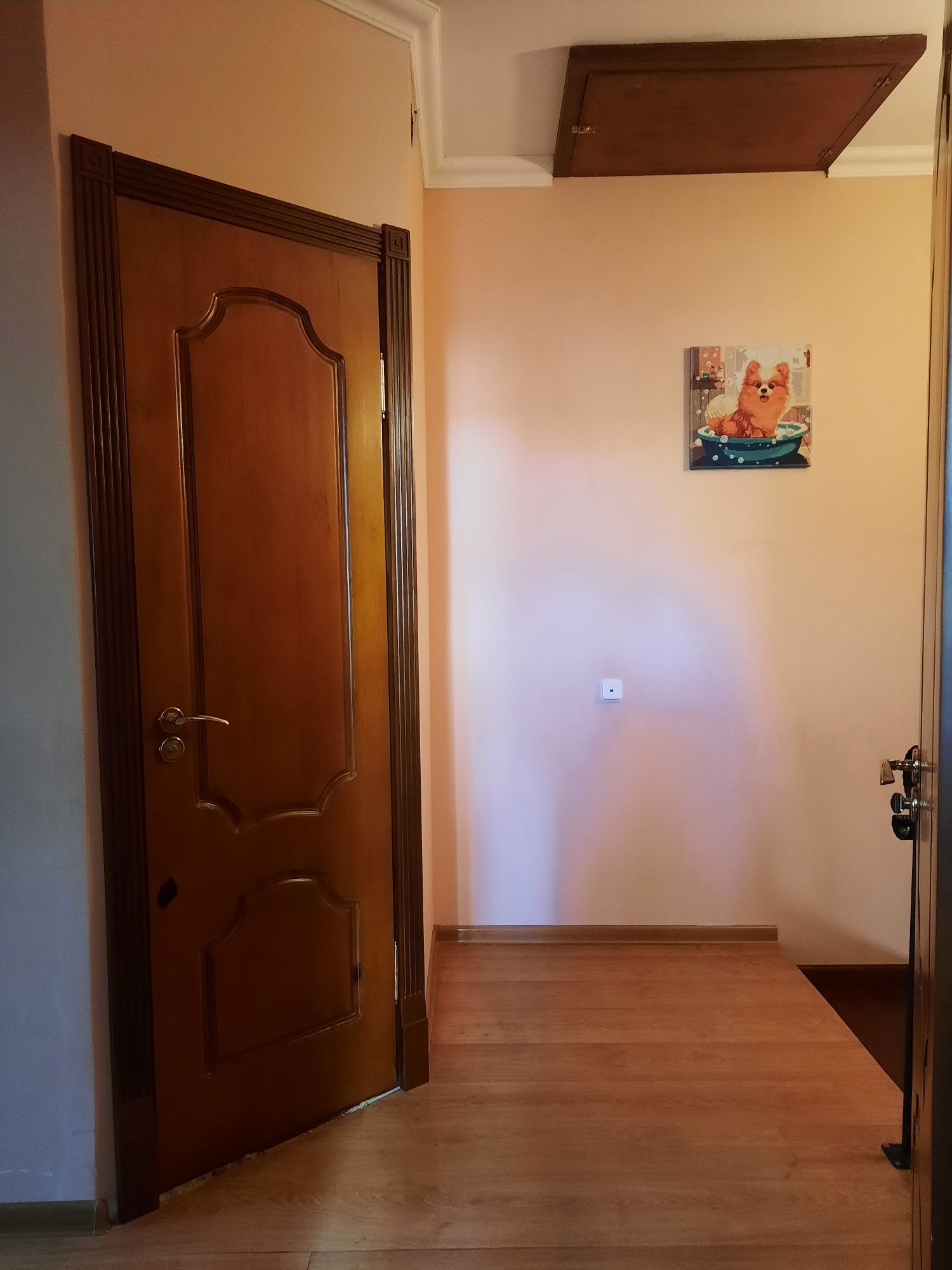 Продам  половину будинку в центрі від власника може підійти під бізнес