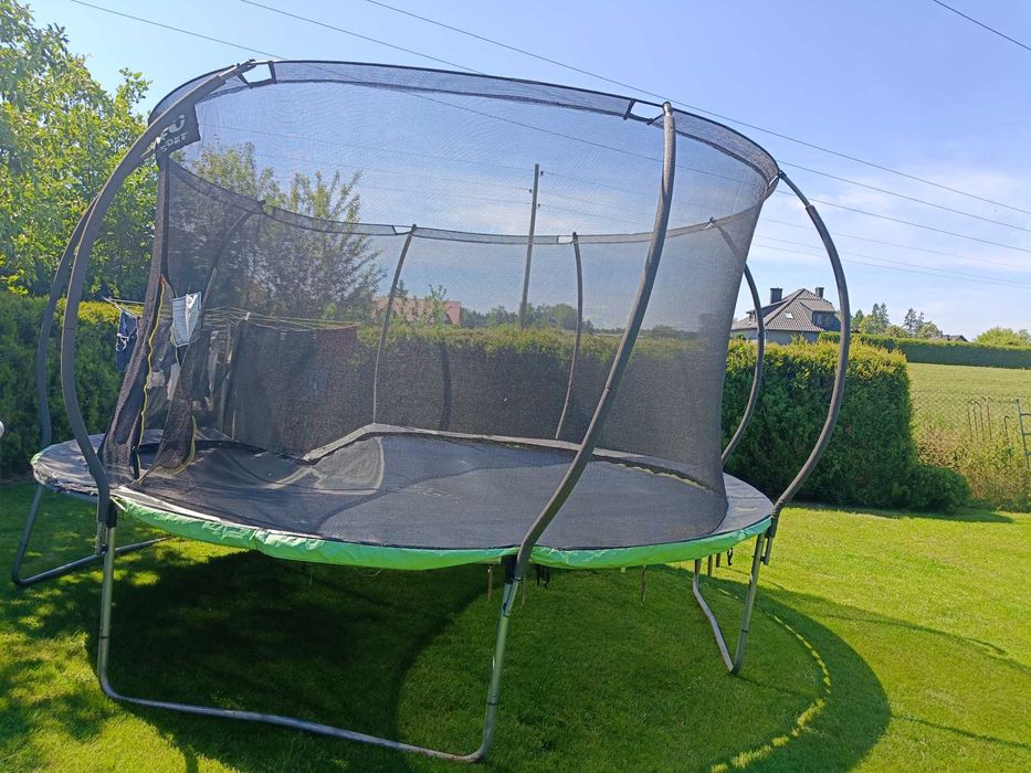 trampolina ogrodowa 14 FTdla dzieci z siatką i drabinką