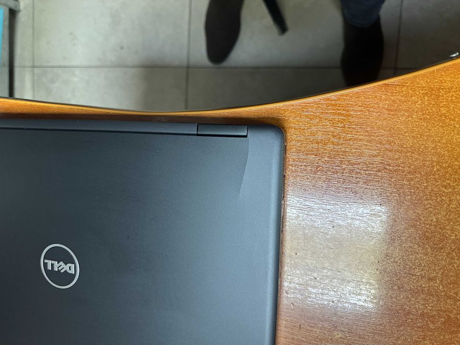 Нова Батарея Dell Latitude 5580 FHD IPS i5-6440HQ 2,60GHz,8GB,256GBSSD