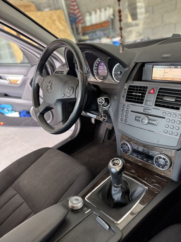 Mercedes-Benz C 220 CDi Avantgarde BlueEfficiency