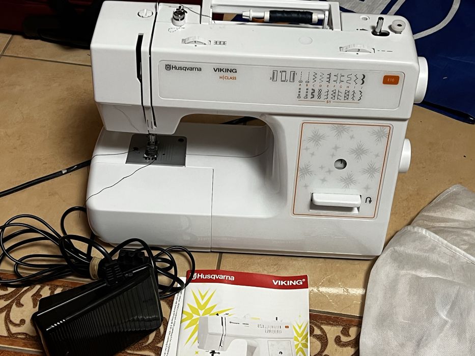 Швейна машинка Husgvarna Viking
