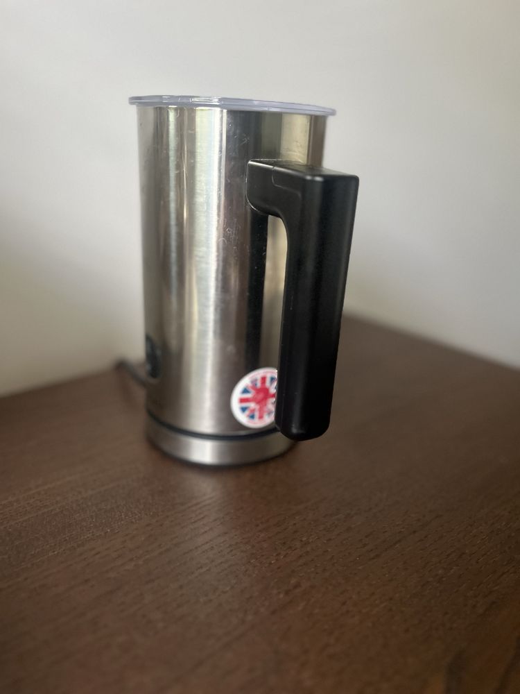 Spieniacz do mleka (zimno/cieplo)