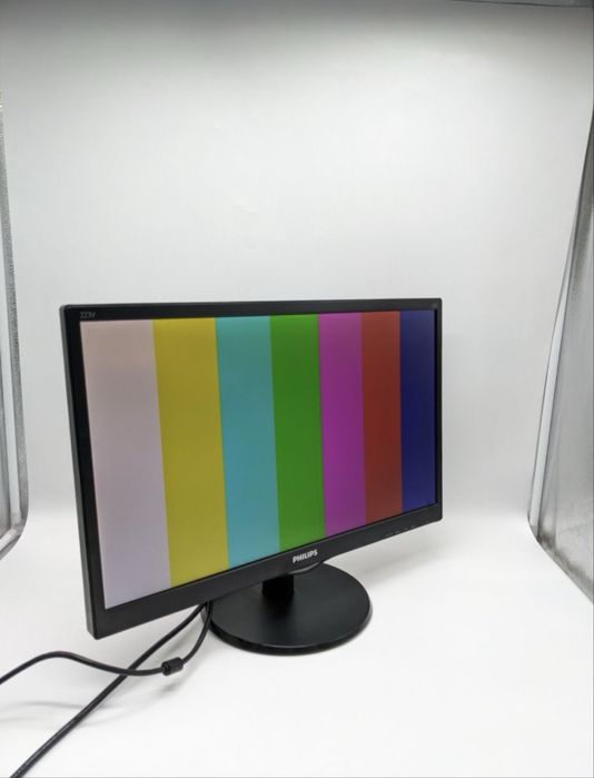 Монитор PHILIPS 223V5LSB/01