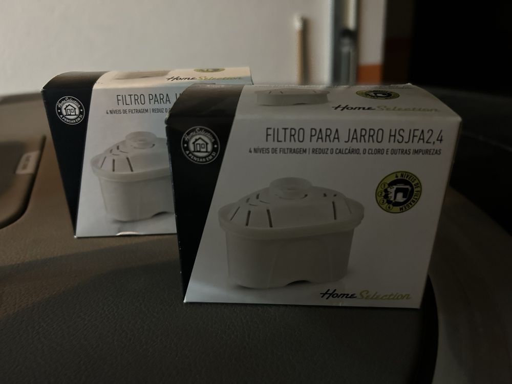 Jarro de filtra água inclui 2 filtros novos (Equivalente Brita)