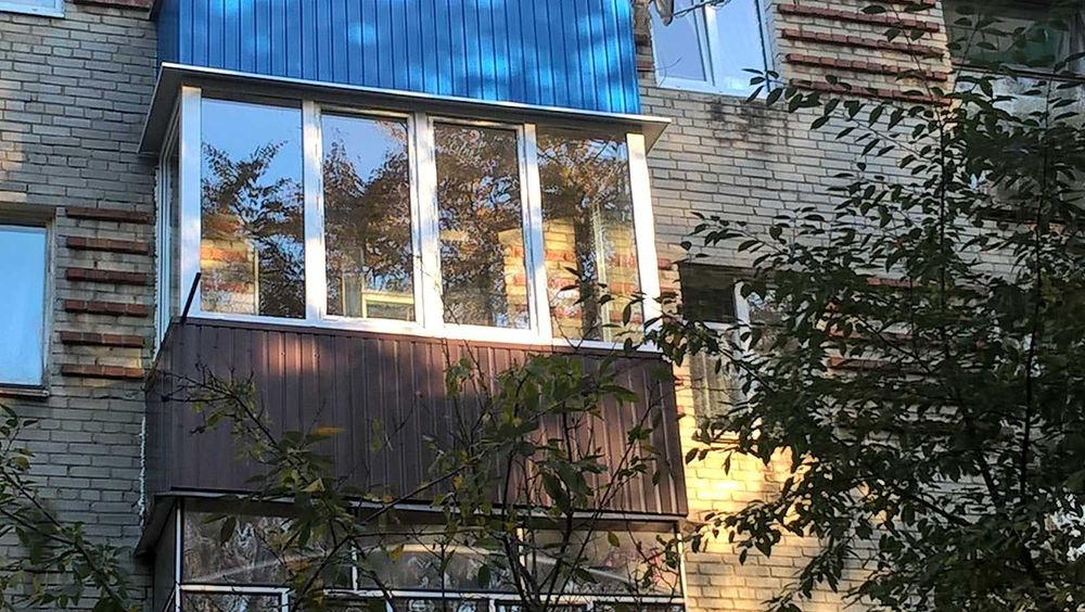 балкони,вікна,двері