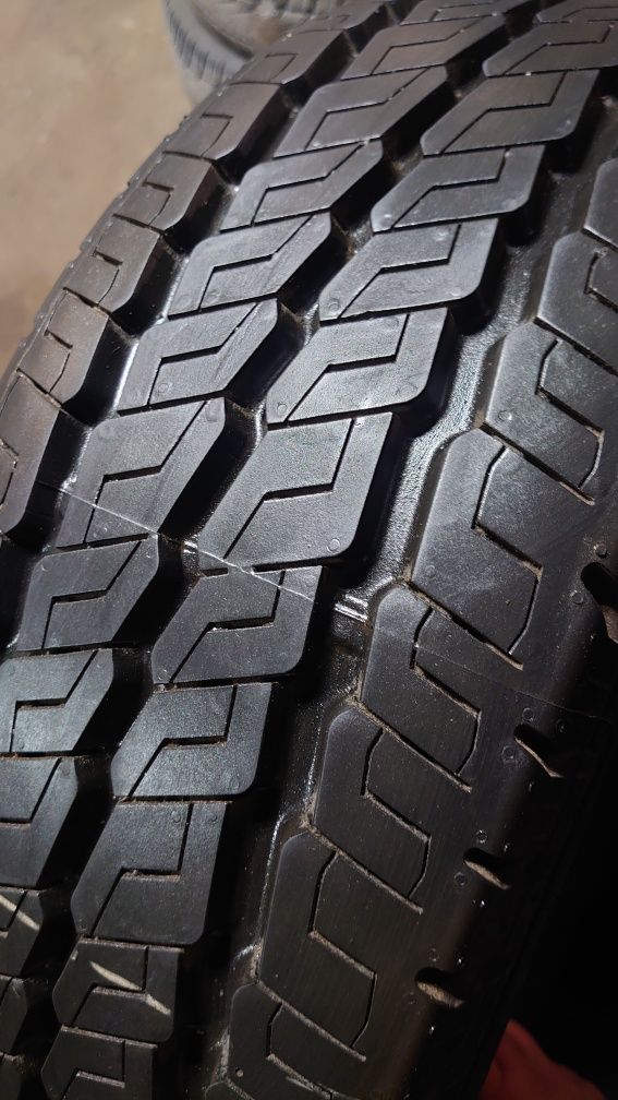 Continental Vanco Camper комплект летних грузовых шин 215/70 r15c