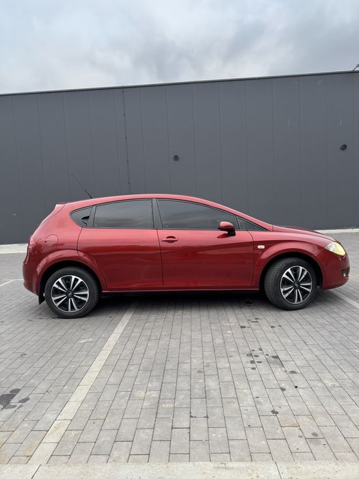 Продам сиат леон