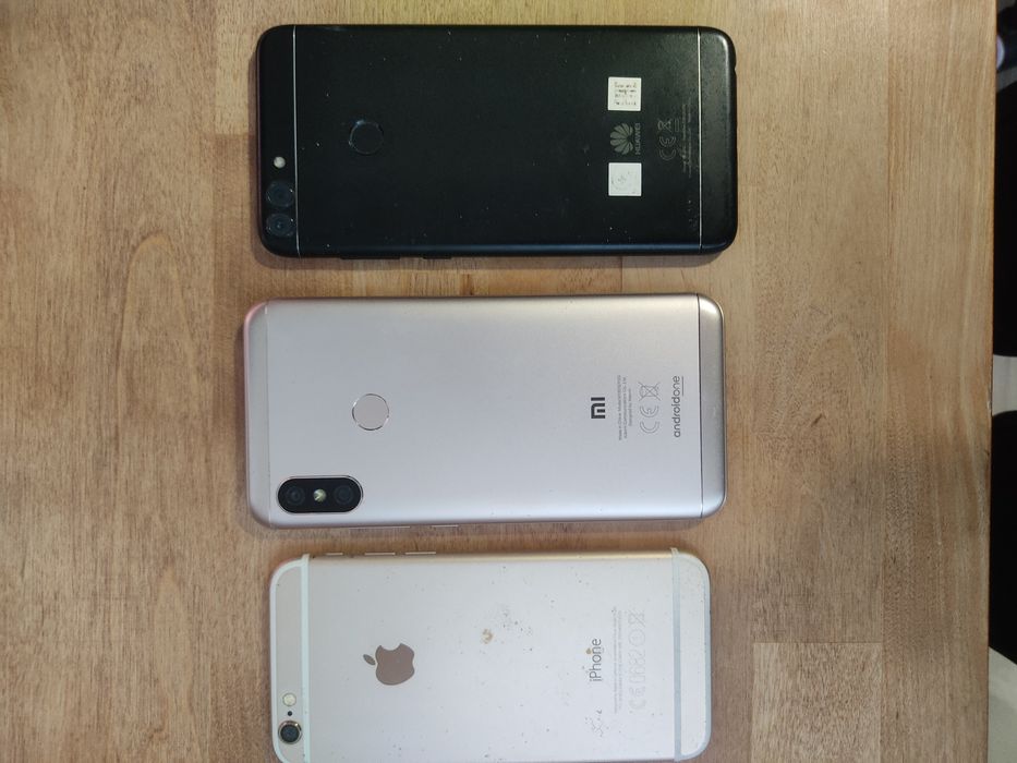 Telefony komórkowe na części