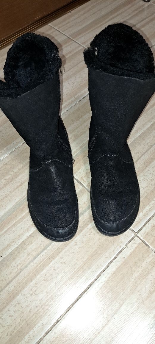 Продам зимові чобітки Birkenstock 42