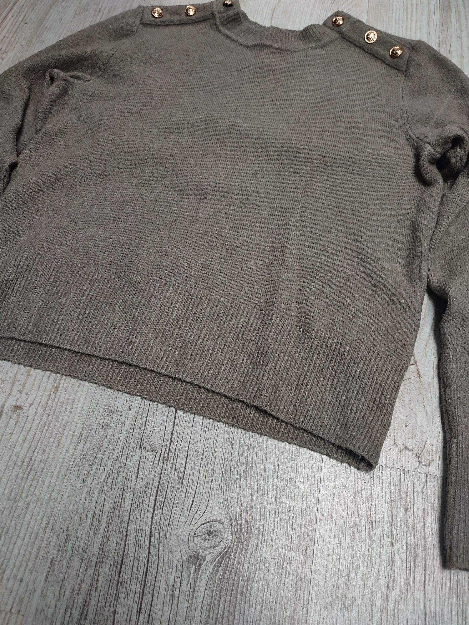 H&M S 36 sweter damski krótki crop top sweterek złoto guziki wełna