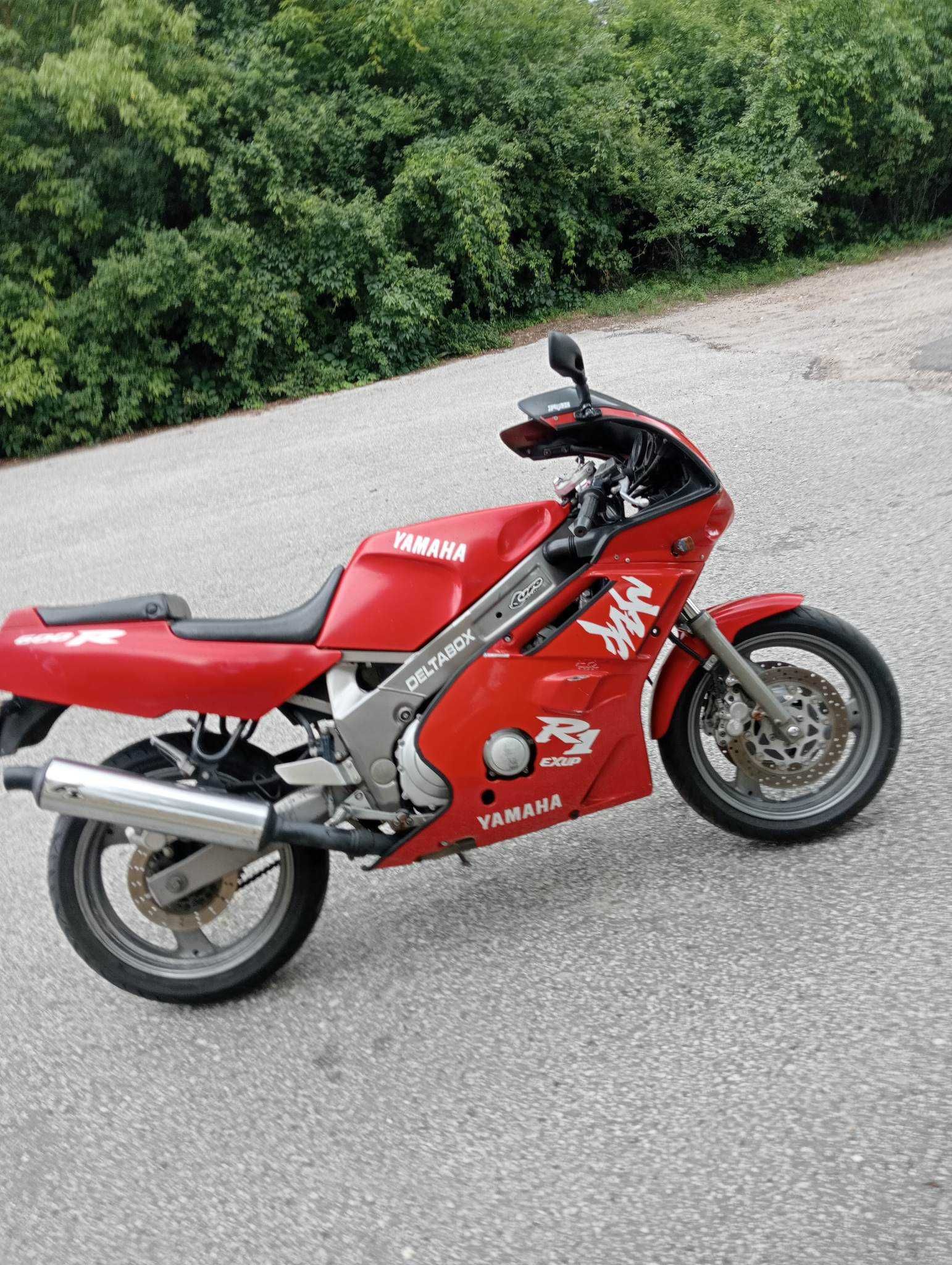 Sprzedam Motocykl Yamahę FZR 600