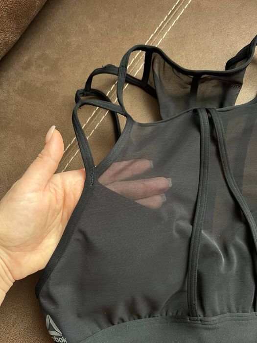 Спортивний топ Reebok