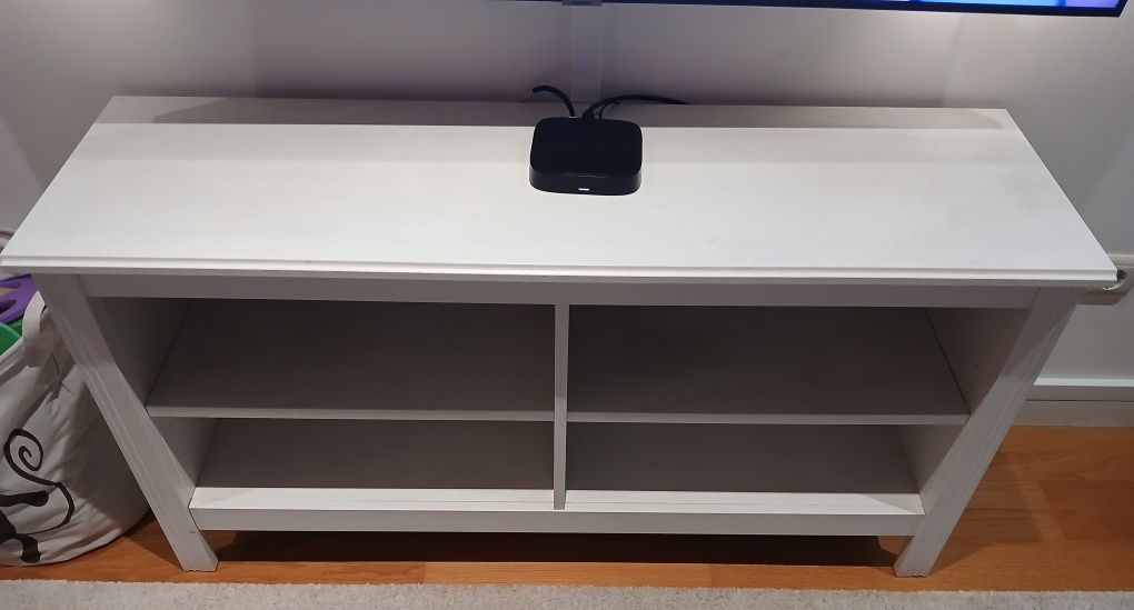 Móvel TV Ikea em bom estado