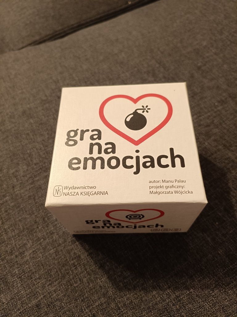 Gra na emocjach karty