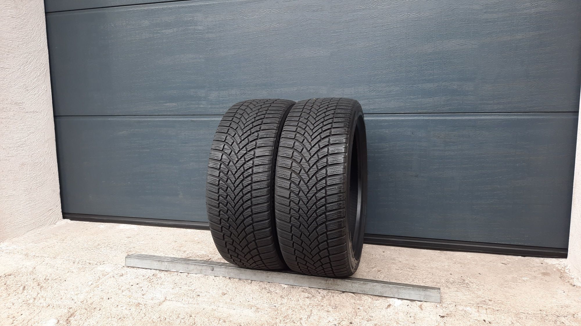 Bridgestone 225/45 R18 Blizzak 7 mm 2021