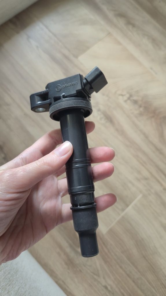 Кoтушка запалювання,кaтушка зажигания TOYOTA 90919-02260 DENSO
