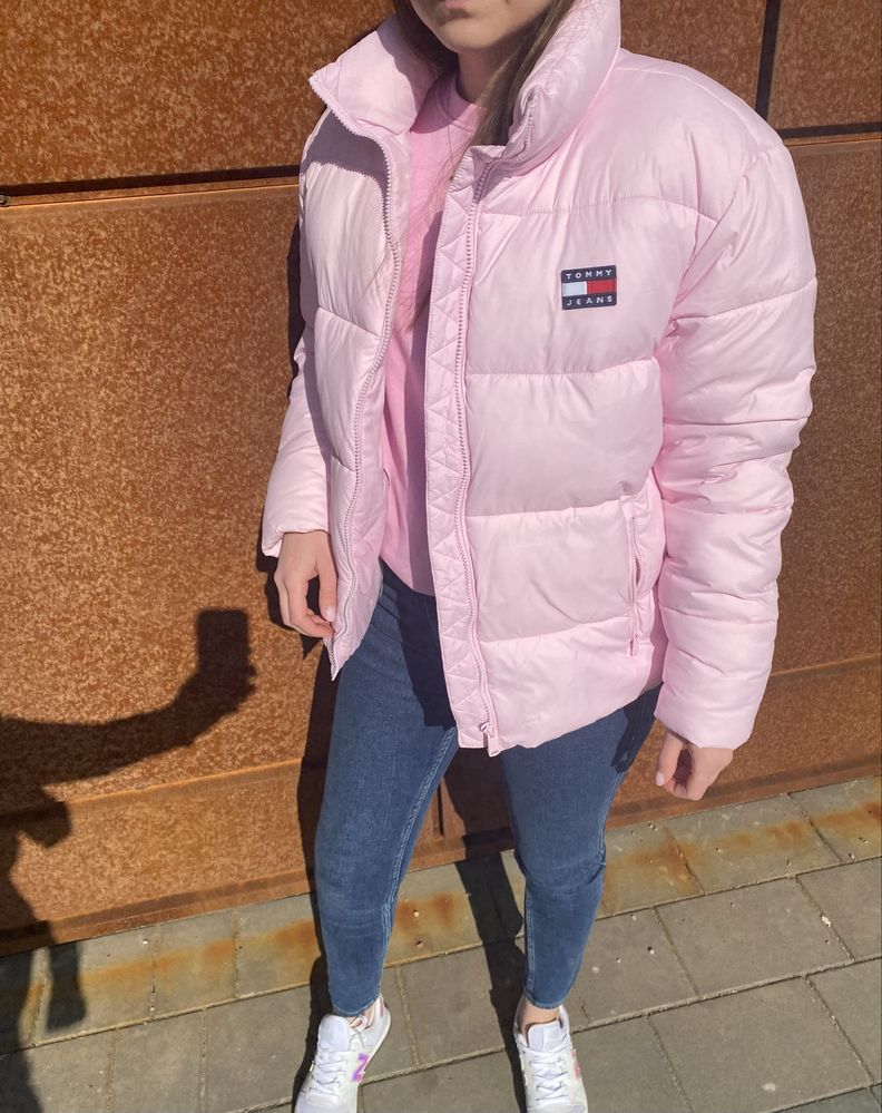 Kurtka puchowa damska Tommy Jeans
