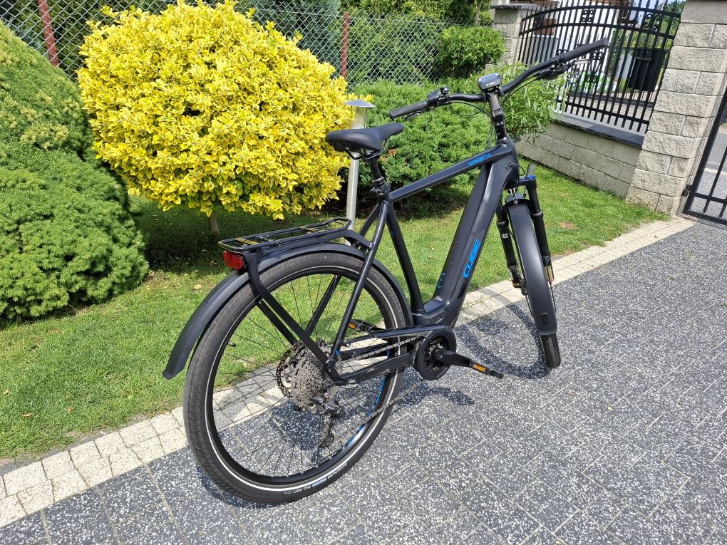 Rower elektryczny Cube Kathmandu Pro Bosch Cx bateria 625 Rama XL
