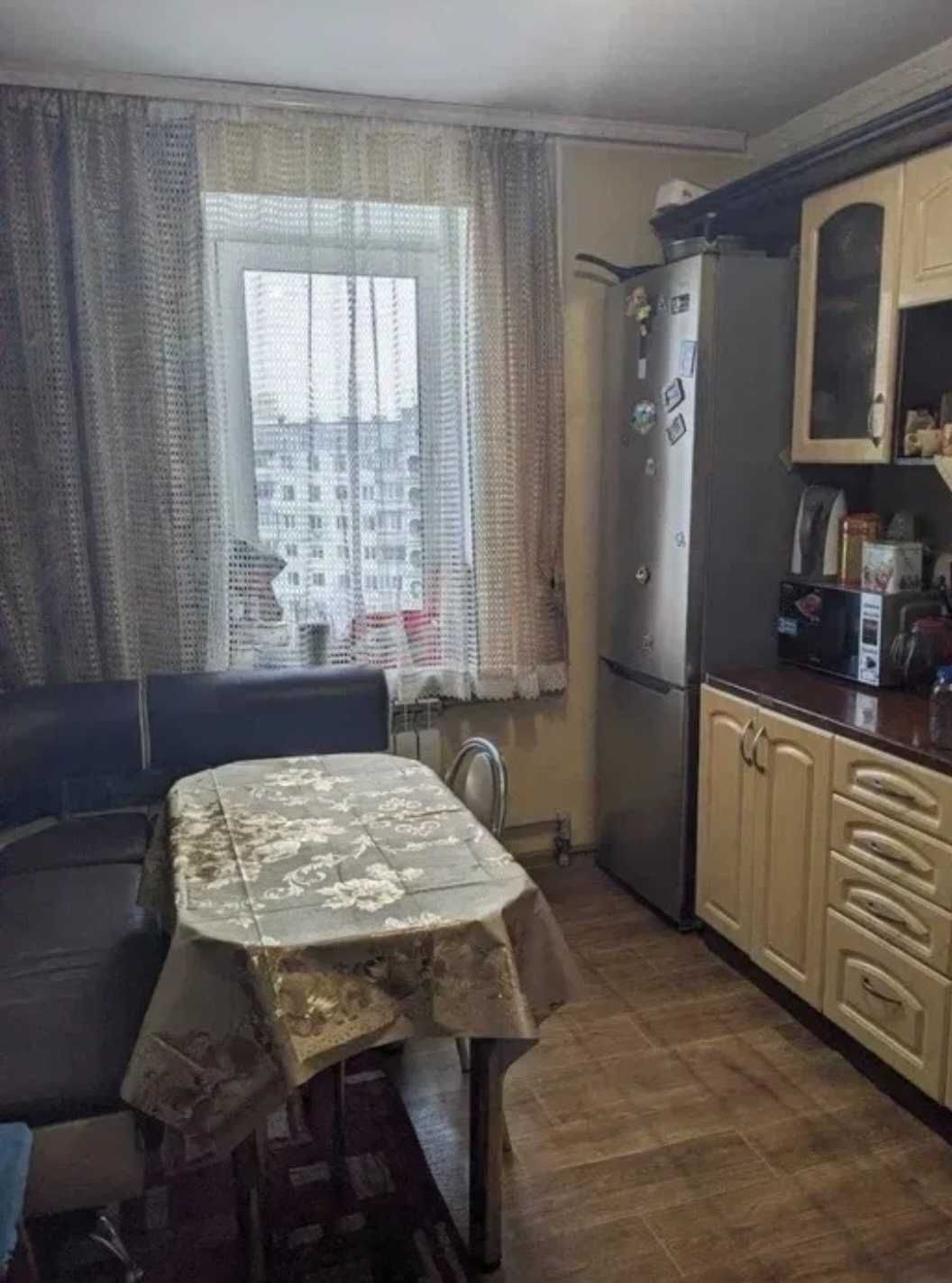 Продаж 3х кімн.кв.р-н ринок Хмільники
