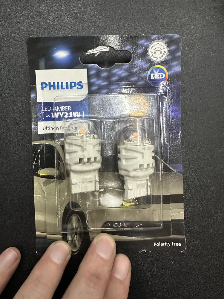 LED Лампи Philips