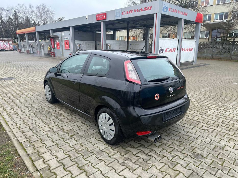 Fiat Punto Evo 1.4 Benzyna Klimatyzacja Bez Korozji Sprawne