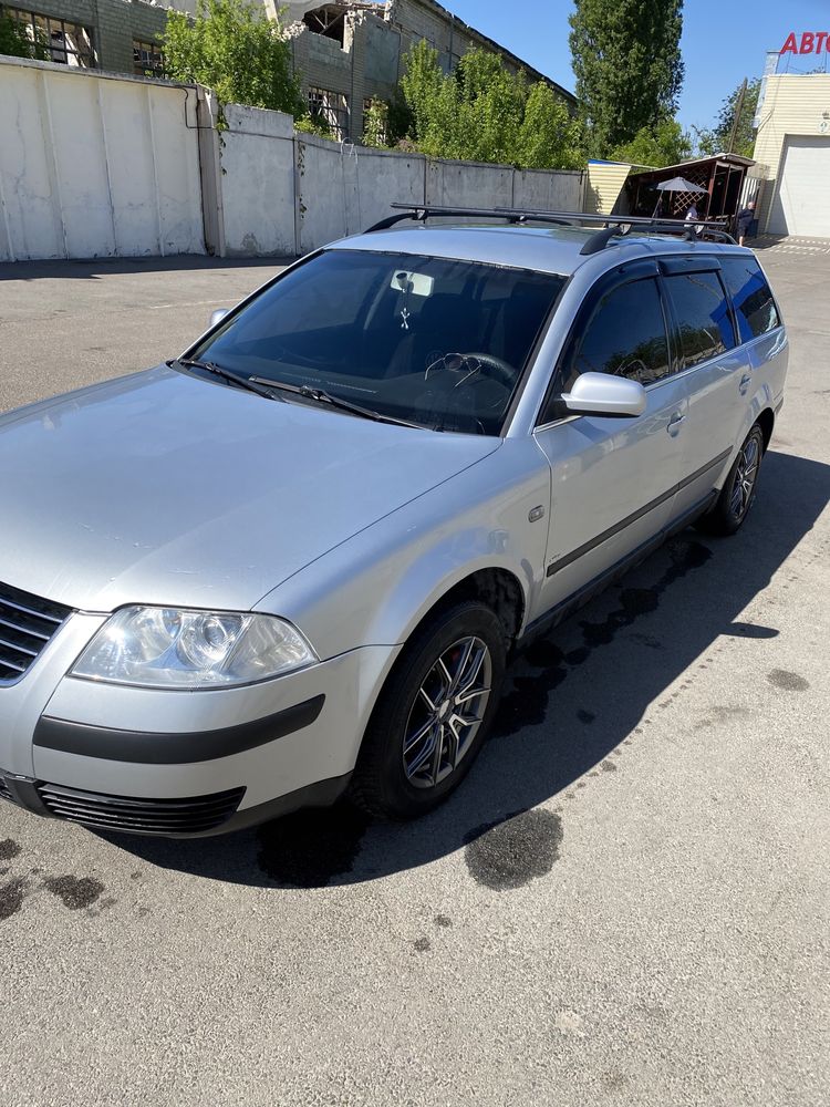 Volkswagen passat B5+ рест 1,6 бенз