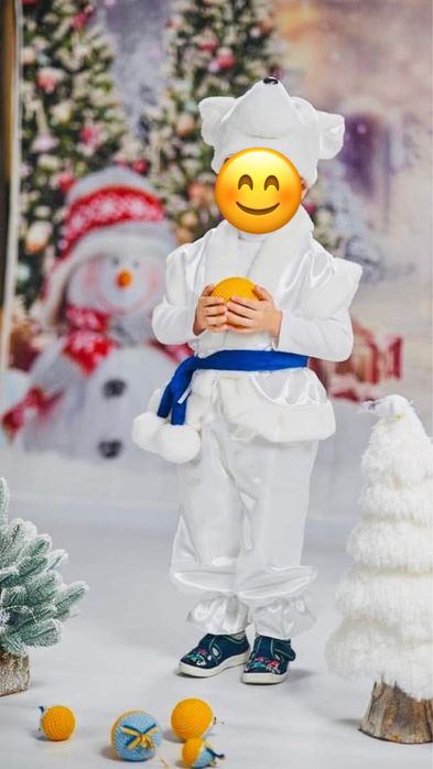 Продам детский новогодний костюм Белого Медвежонка.