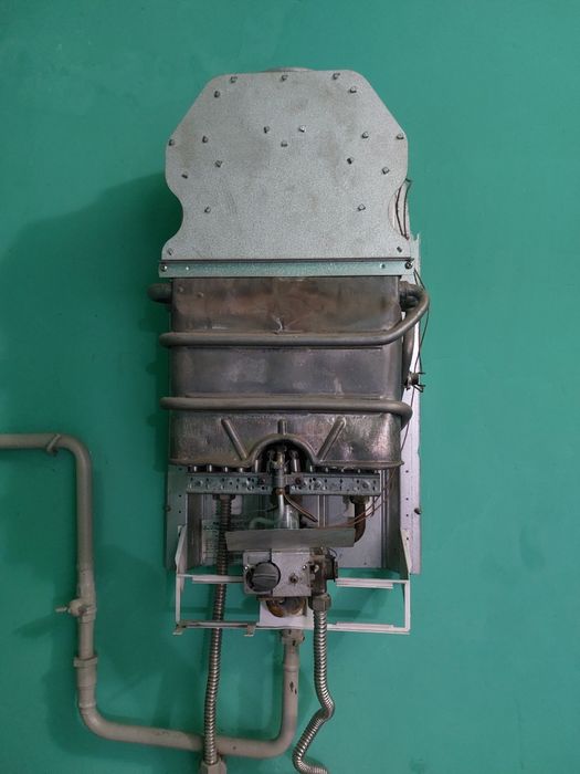 Продам газовую колонку Термет