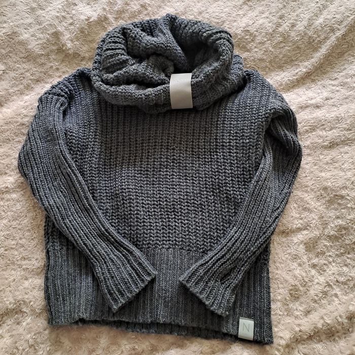 Nubee sweter wełniany