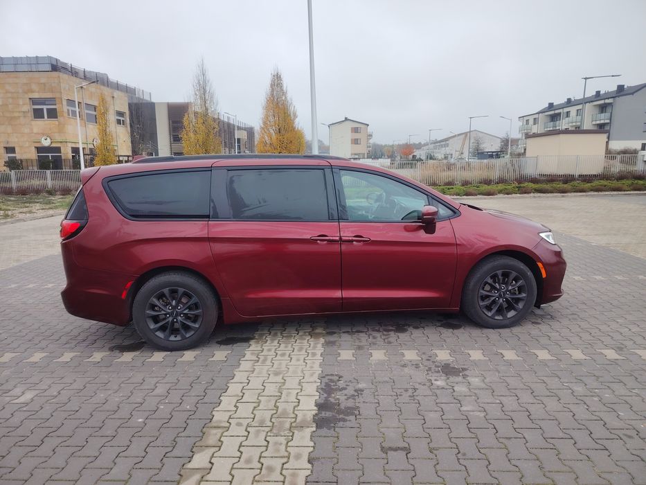 Chrysler Pacifica Touring L S | 2021 |