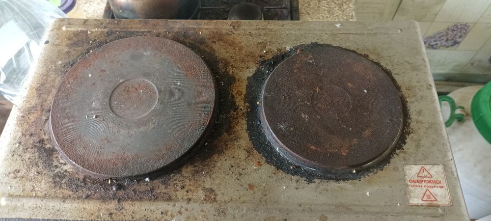 Продам електроплиту