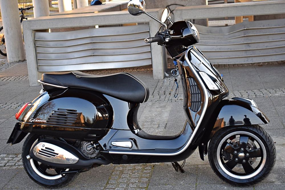 Piaggio Vespa NOWA! Piaggio VESPA 300 GTS SUPER Sklepowy Stan BEZ RYSKI z Niemiec+ks