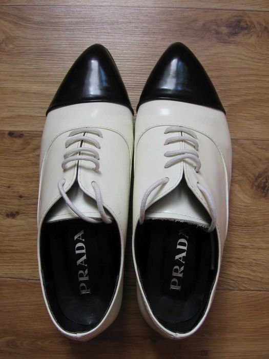 Класичні туфлі PRADA Італія 38р.