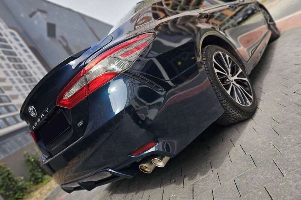 Toyota Camry 2018