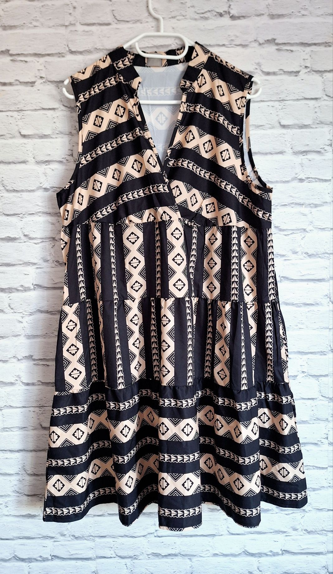 Asos fajna letnia sukienka rozm44