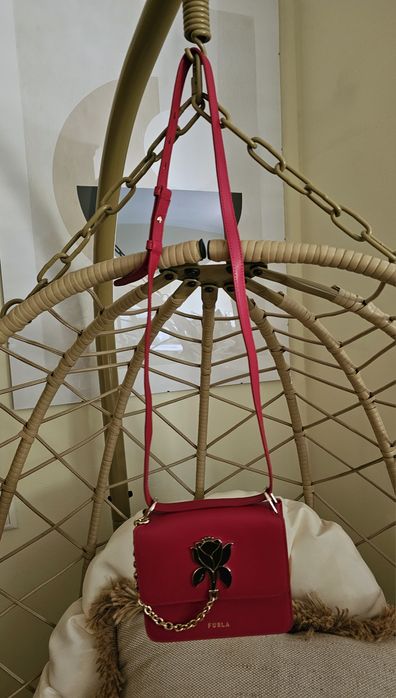 Mala / Bolsa Furla nova