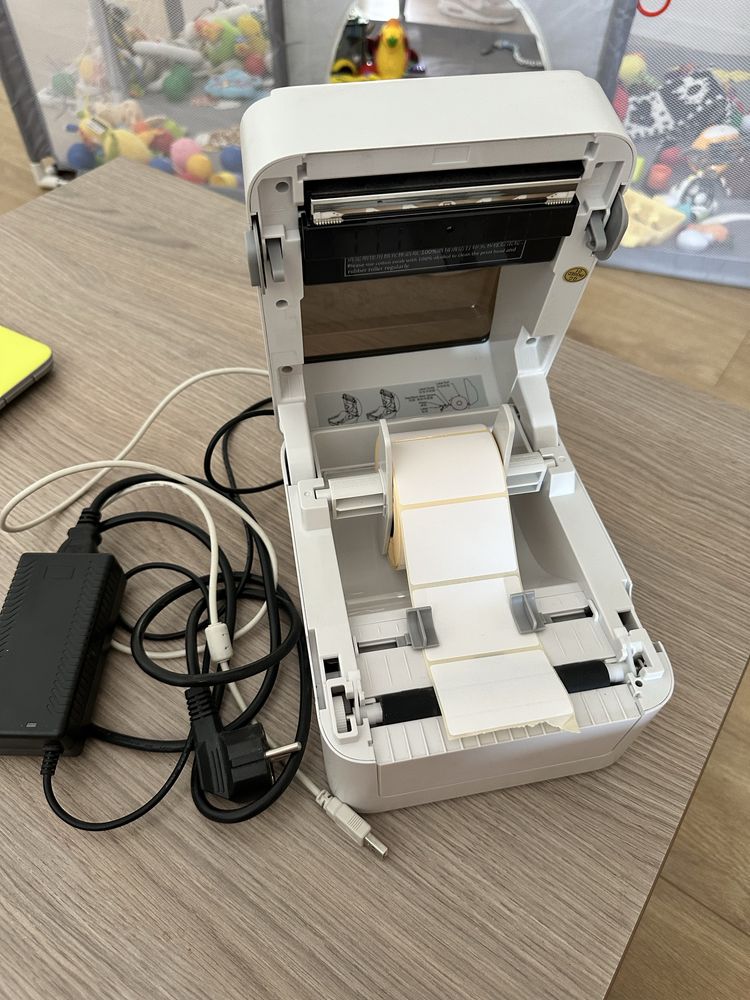 Термопринтер Xprinter XP-420B принтер наклеек в идеале