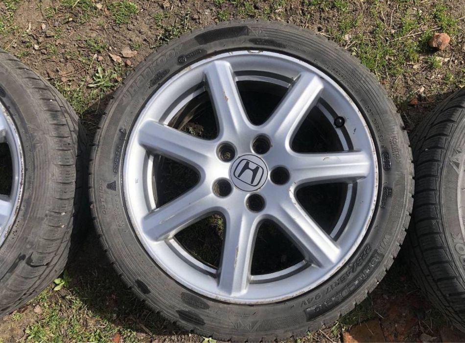 Диски с зимней резиной Honda 225/45 R17