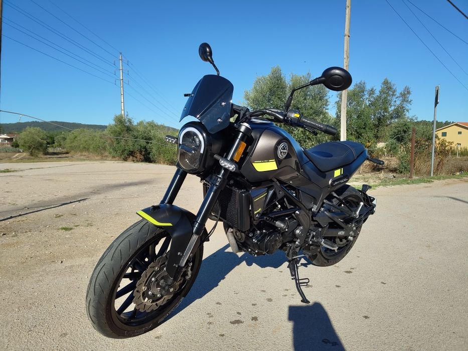 Benelli Leoncino 250