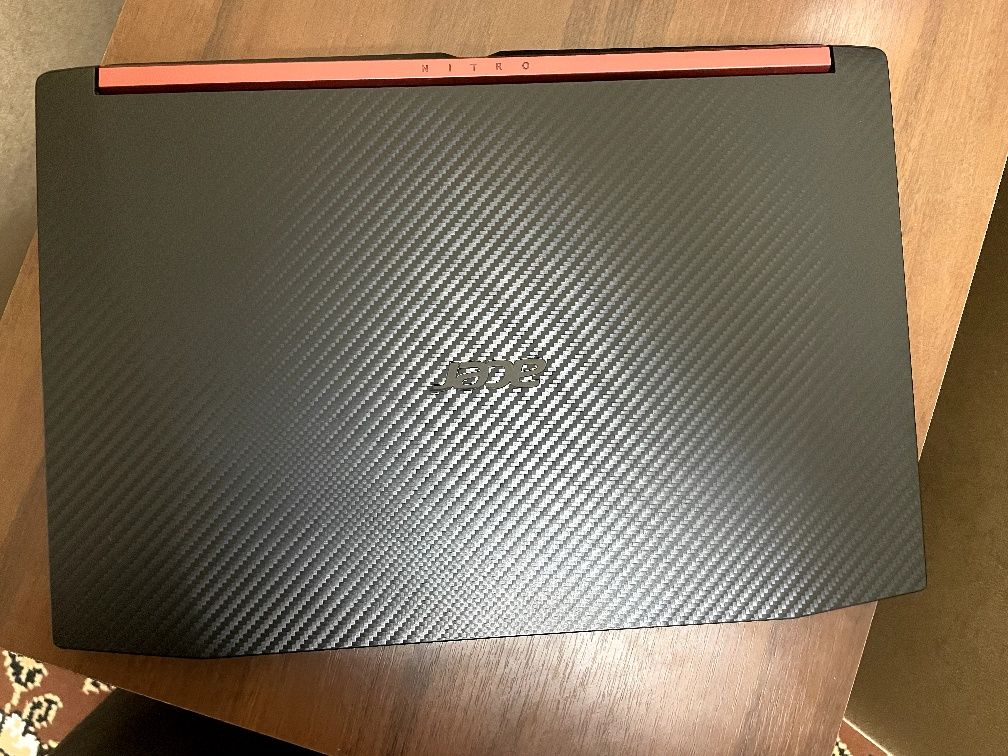 Acer Nitro 5 (AN515-52-50Z0)