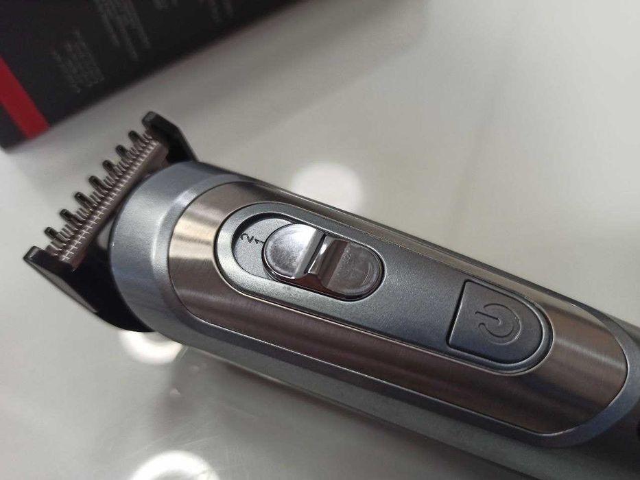 Триммер машинка для стрижки волос сьёмный аккумулятор есть САМОВЫВОЗ