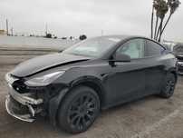 Tesla Model Y 2024 RWD 3/24 в дорозі