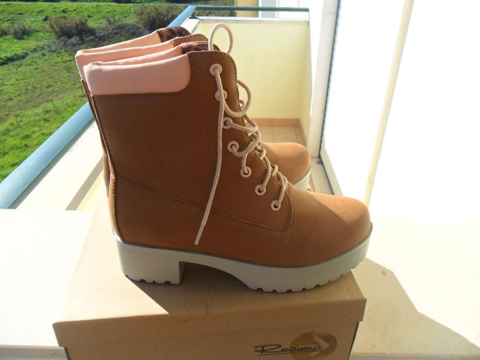 Botas novas tamanho 36