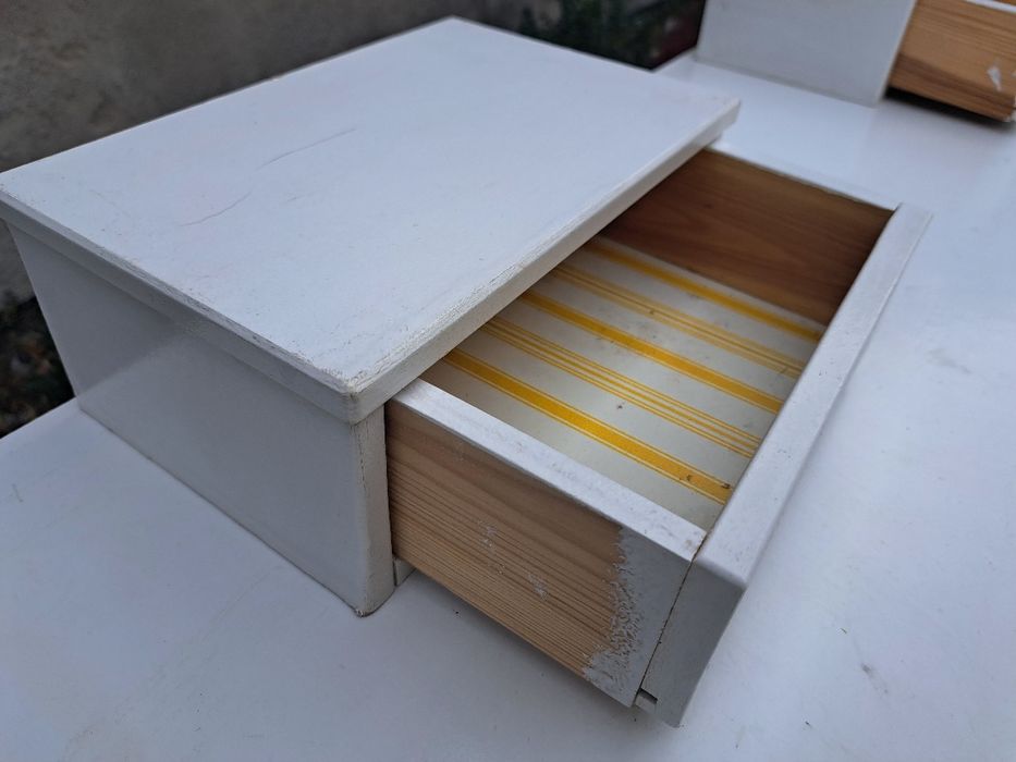 Toaletka biała Vintage