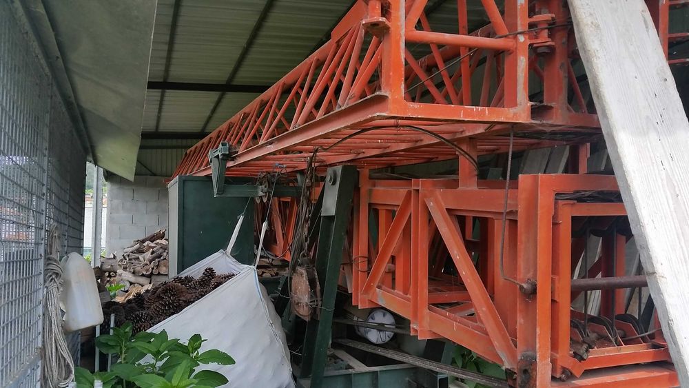 Grua Cail 18mx18m