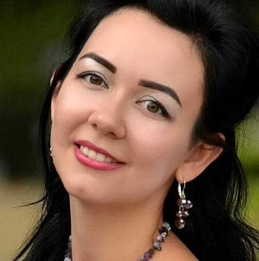 Репетитор з англійської мови.