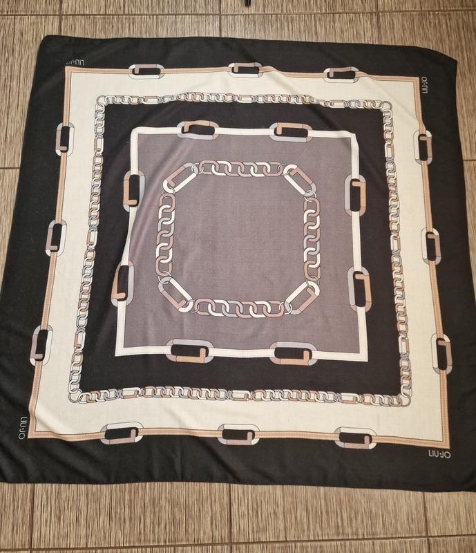 Гарна хустка, шаль foulard chain від liu jo , оригінал