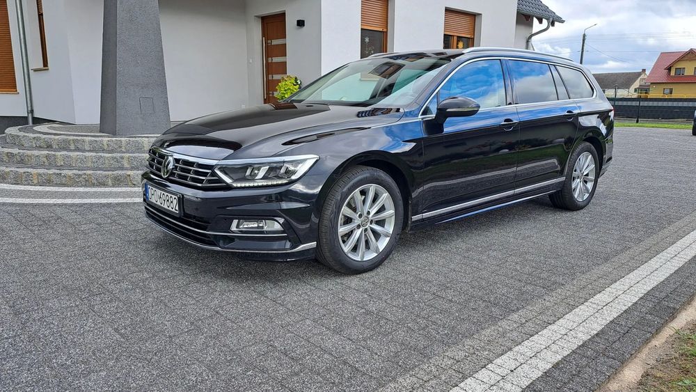 Volkswagen Passat R line Highline Virtual cockpit